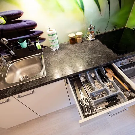 That Cat Flat - Free Parking, Near Center, Cats! Апартаменти *