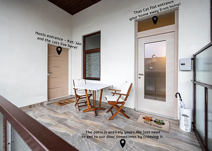 Апартаменты That Cat Flat - Free Parking, Near Center, Cats!